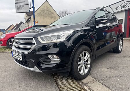 Ford Kuga Titanium NAVI T-LEDER 59TKM Keyless-Go AHK