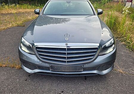 Mercedes-Benz E 200 d Autom. -