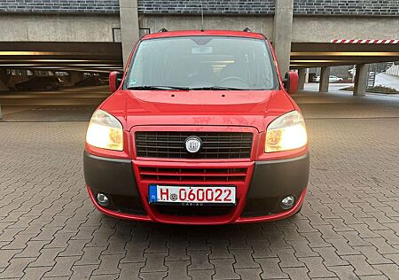 Fiat Doblo Doblò 1.4 8V Dynamic/1.Hand/teil Scheckheft/TÜV
