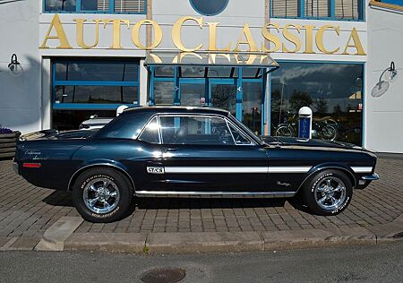 Ford Mustang GT/CS 4.7 V8