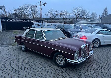 Mercedes-Benz 280 280SE W 108 Automatik Servo