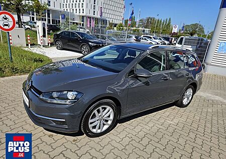 VW Golf Volkswagen Variant 2.0 TDI SCR SITZHZG+NAVI+PDC+ACCNSW