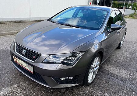 Seat Leon FR Navi T-Leder 1Hand Top Zustand!!