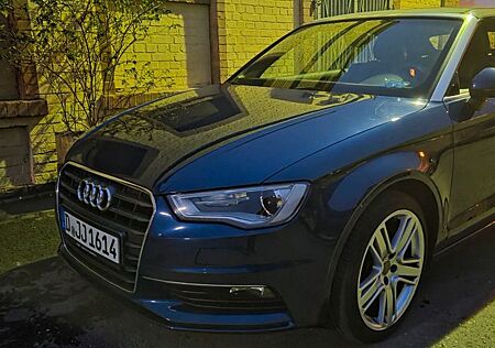 Audi Cabriolet A3 Ambition Cabrio 1.4 TFSI cyl. on demand ultra