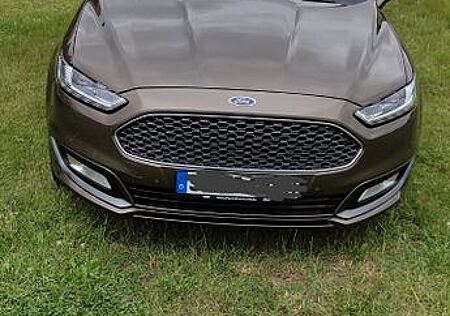 Ford Mondeo 2,0 TDCi 132kW Vignale Turnier PowerS...