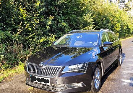 Skoda Superb 2.0 TDI DSG in der PREMIUM EDITION