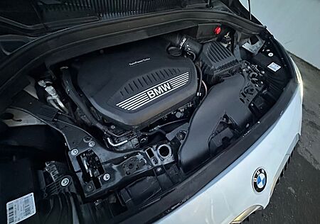 BMW 2er 220 Gran Tourer 220d xDrive Steptronic Luxur...
