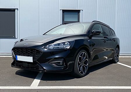 Ford Focus 1,5 150ps ST-Line B&O Panorama AHK