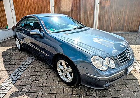 Mercedes-Benz CLK 200 KOMPRESSOR AVANTGARDE Avantgarde
