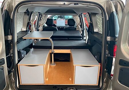 Dacia Dokker Comfort Turbo CAMPER MOD21*AHK,SHZ,Navi*