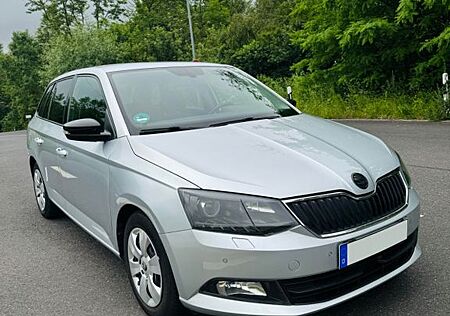 Skoda Fabia 1.4l TDI 66kW Joy Combi - HU/AU Neu