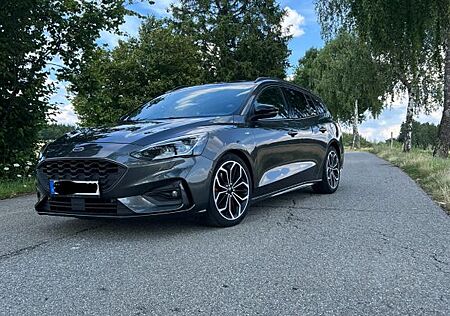 Ford Focus MK4 St-Line
