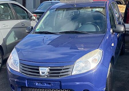 Dacia Sandero 1.4 TÜV, Reifen, Steuerkette, Kopfd. Neu
