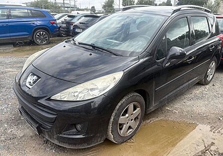 Peugeot 207 SW 1.4 16V VTI 95 Urban Move,PDC,PANO,KLIMA