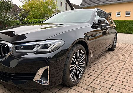 BMW 520i Touring A -Lux. Li, Garantie, AHK, Standhz
