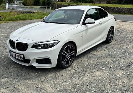 BMW 218i Coupé M Sport M Sport