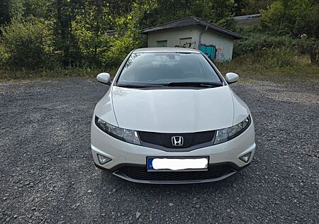 Honda Civic 1.4 Sport