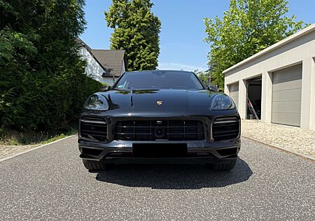 Porsche Cayenne 4.0 V8 GTS