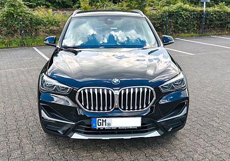 BMW X1 sDrive18d xLine Steptr. LED