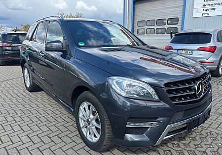 Mercedes-Benz ML 350 ~NAVI~LEDER~KAMERA~PDC~SCHECKHEFT~