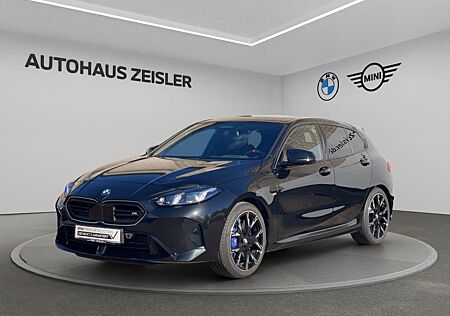 BMW M135 xDrive Head-Up PanoDach AHK Lenkradheizung