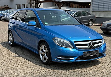 Mercedes-Benz B 250 B -Klasse / 26t.km / Kamera/ Klima