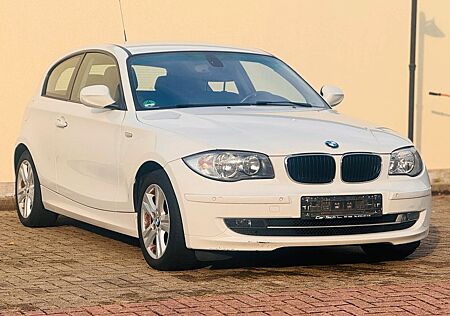 BMW 118i TÜV 11/25 | Inspektion Neu