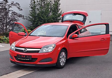 Opel Astra h gtc 1.4