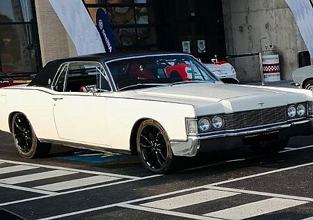 Lincoln Continental