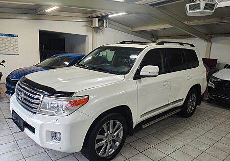 Toyota Land Cruiser 200 Executive