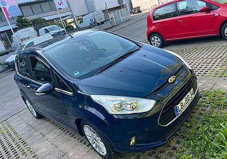 Ford B-Max 1,0 EcoBoost 92kW S/S Grand Edition Kamera