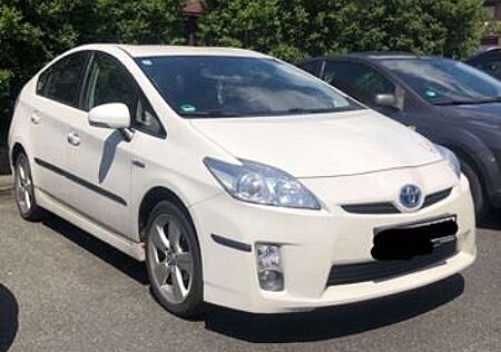 Toyota Prius 1.5-l-VVT-i Sol inkl. Travel-Paket Sol...
