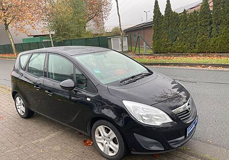 Opel Meriva 1.4 Scheckheft AHK TÜV NEU