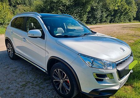 Peugeot 4008 | 1.6 HDi| 4WD | AHK | Navi | Kamer