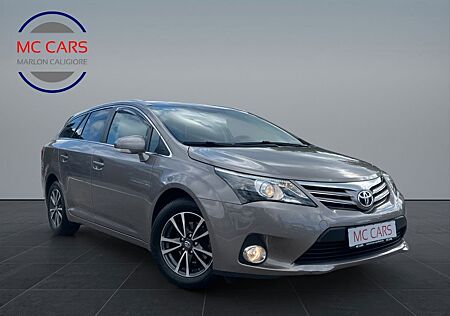 Toyota Avensis Kombi Edition/2.Hand