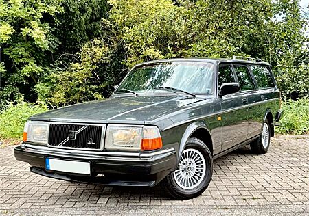 Volvo 240 2.3i Kombi - Rostfrei & topgepflegt vom Arzt