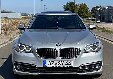 BMW 520d xDrive A Luxury Line Luxury Line