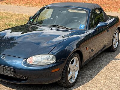 Mazda MX-5 nb 1.9 16V -140Ps- Rentnerfahrzeug-Top