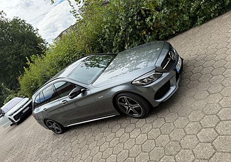 Mercedes-Benz C 43 AMG Mercedes-AMG C 43 4MATIC T Autom. M...