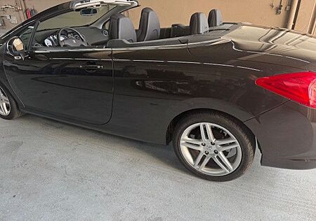 Peugeot 308 CC Platinum HDi FAP 140 Platinum