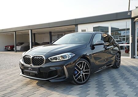 BMW M135i *xDrive*Live Cockpit*Komfortzugang*HUD*LED