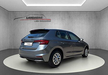 Skoda Fabia 1.0 Selection//PDC/Verkehrszeichnerkennung