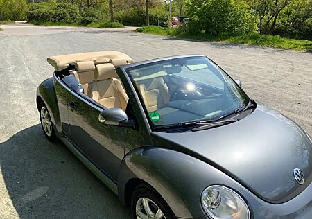 VW New Beetle Volkswagen 1.6 Cabriolet -