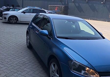 VW Golf Volkswagen 1.2 TSI BMT CUP CUP