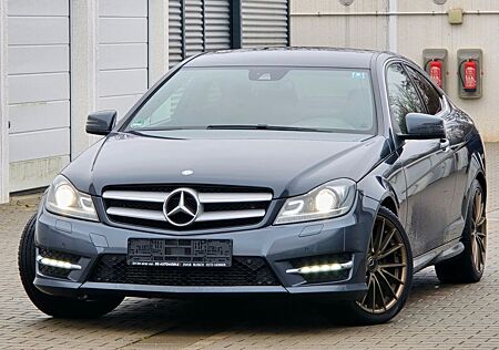 Mercedes-Benz C 220 CDI Coupe,AMG,ILS,Kamera,BlueEfficiency