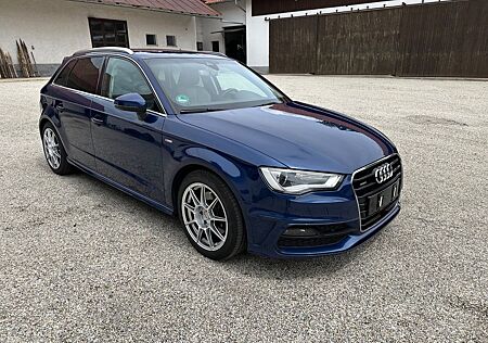 Audi A3 2.0 TDIquattroS line Sportb. Xenon Navi Leder