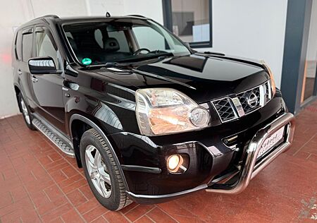 Nissan X-Trail LE 2.0dCi/ AUTOMATIK/PANORAMA-DACH/4X4