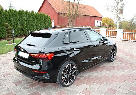 Audi A3 Sportb.40 TFSI S-tr. Quat. Matrix ACC B&O HUD