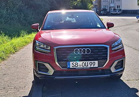 Audi Q2 30 TDI design