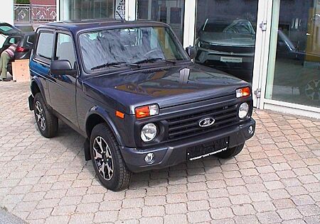 Lada Urban 4x4 Klimaanlage